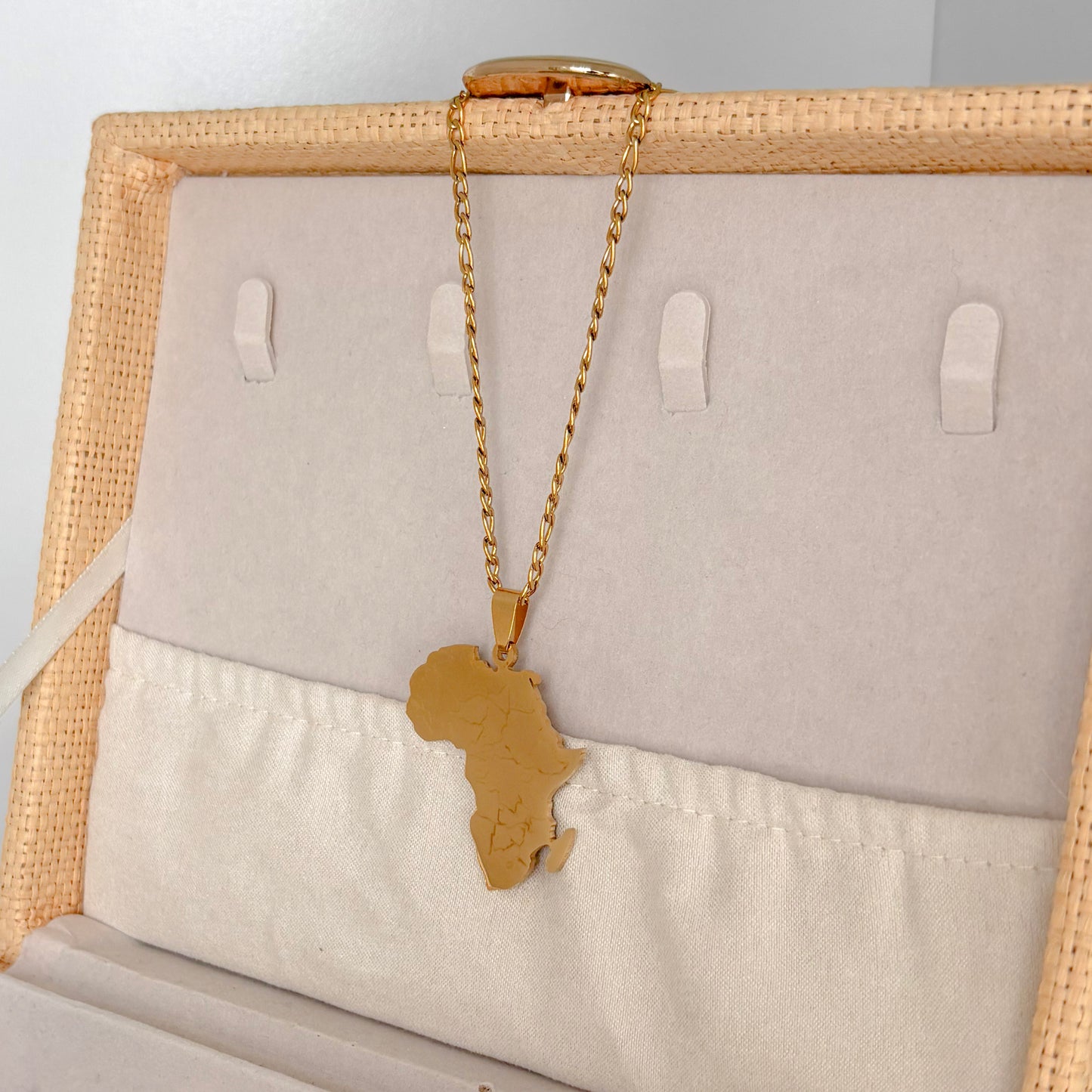 African Map Necklace - Titanium Steel with Bold Chain